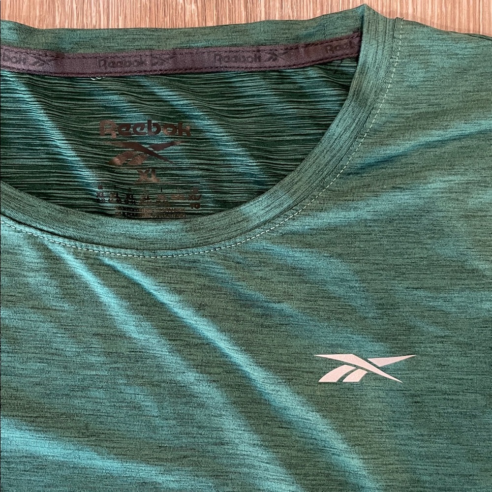 Reebok Forest Green Performance Tee - Picture 2 of 3